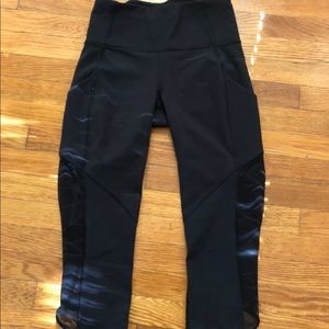 Lululemon leggings 19” size 8